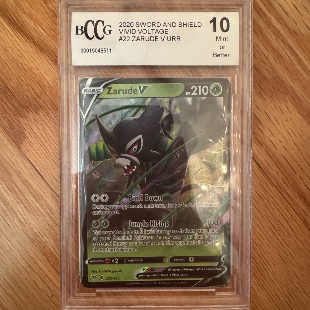 Zarude V Pokémon Card